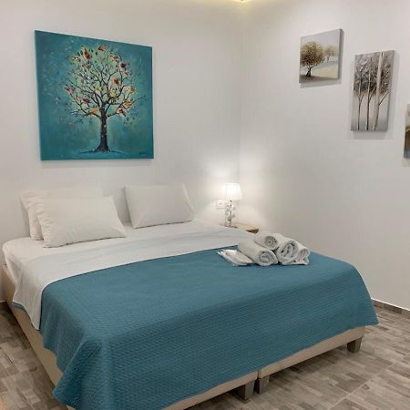 Апартаменты Santorini Studio For 2 Person In Athens Near Sea& Center Экстерьер фото