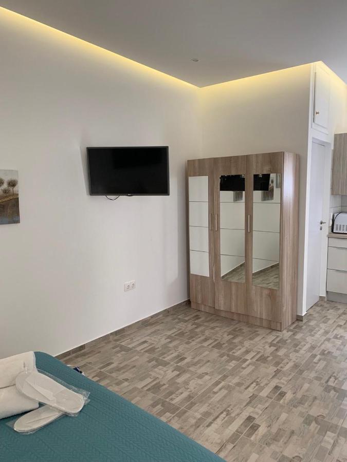 Апартаменты Santorini Studio For 2 Person In Athens Near Sea& Center Экстерьер фото