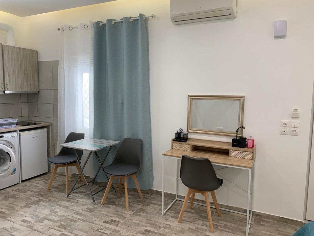 Апартаменты Santorini Studio For 2 Person In Athens Near Sea& Center Экстерьер фото